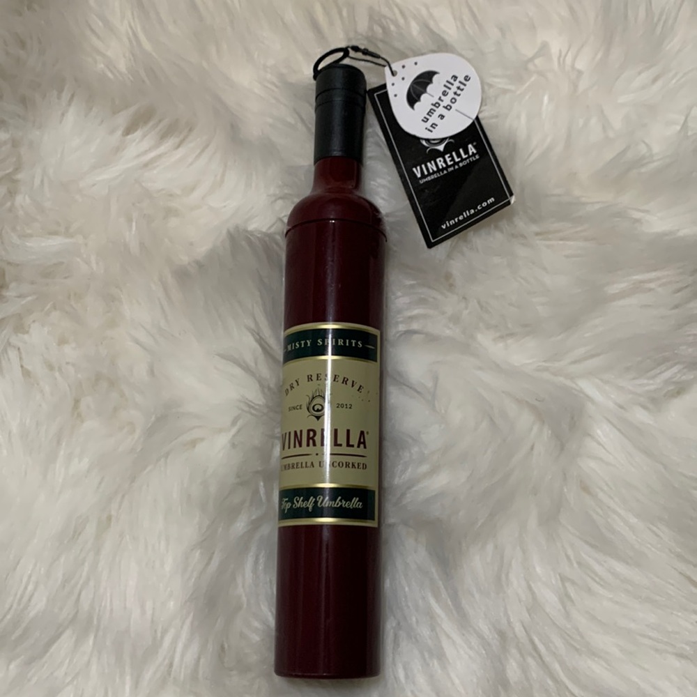 New with Tags Umbrella ☂ in a bottle!!